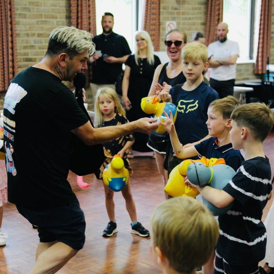 Children's Entertainer Essex Children's Entertainer Essex